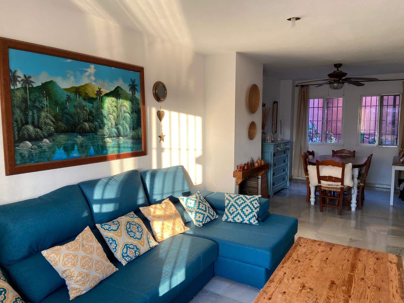 5 soveværelse Semi-Rækkehus til salg i Rincon de la Victoria med swimmingpool - € 630.000 (Ref: 8078931)