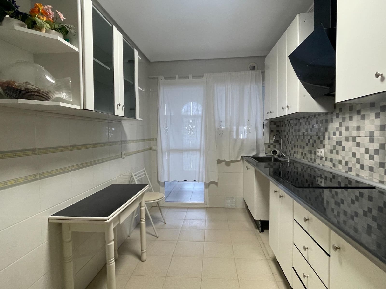 3 soveværelse Rækkehus til salg i Torre de Benagalbon med swimmingpool garage - € 529.000 (Ref: 8078963)