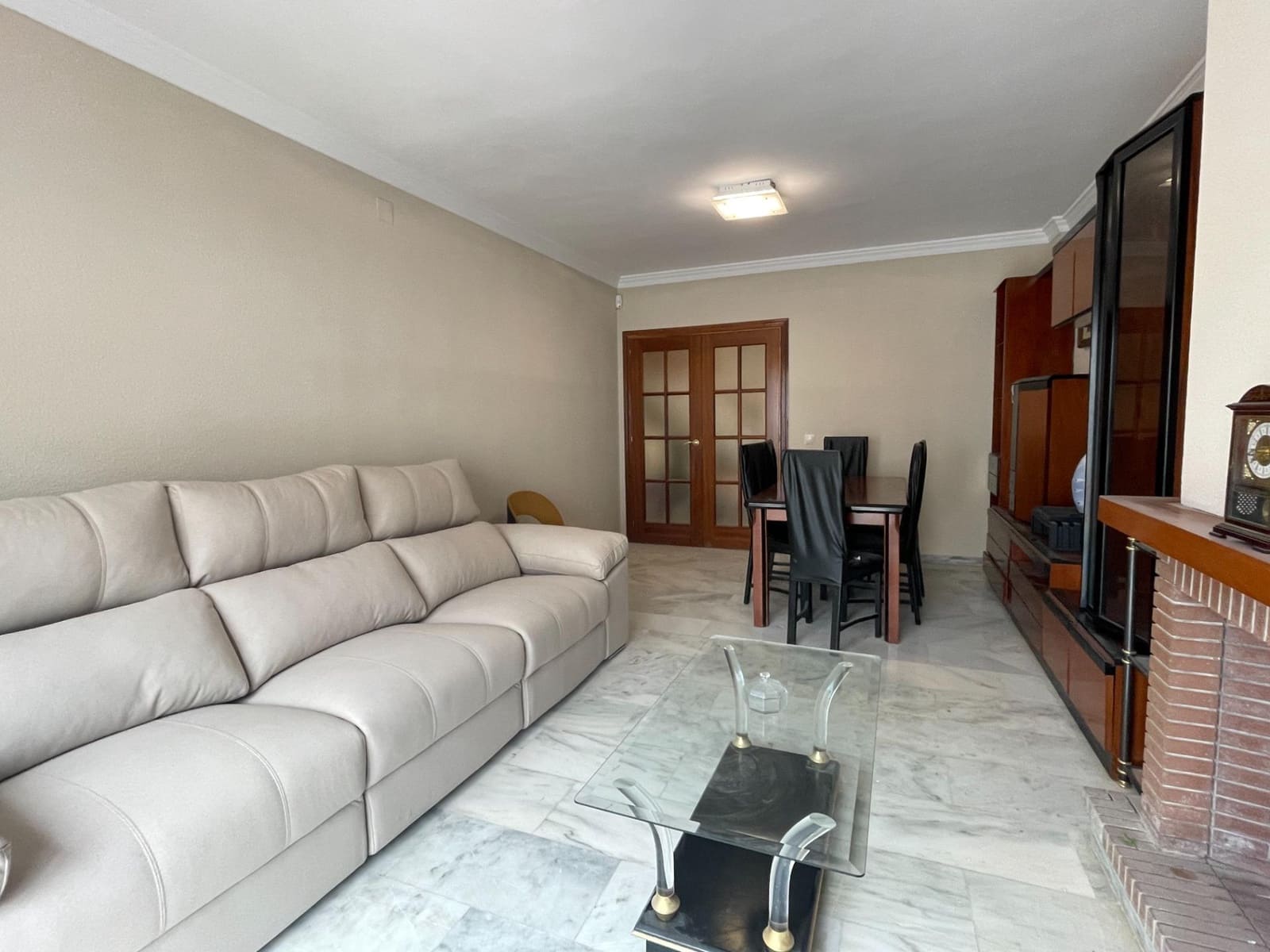 3 soveværelse Rækkehus til salg i Torre de Benagalbon med swimmingpool garage - € 529.000 (Ref: 8078963)