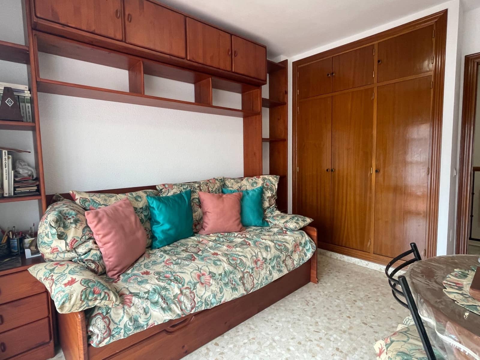 3 soveværelse Rækkehus til salg i Torre de Benagalbon med swimmingpool garage - € 529.000 (Ref: 8078963)