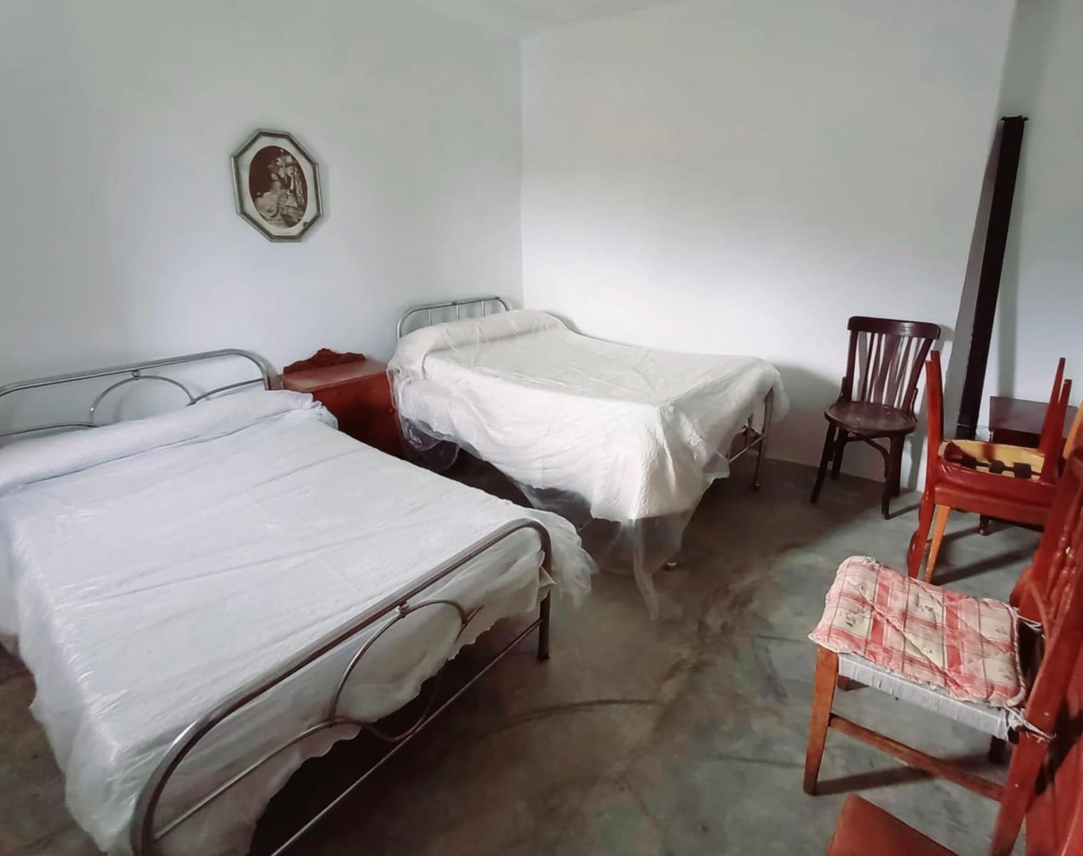 Grunde uden byggetilladelser til salg i Granada by - € 66.000 (Ref: 8090208)