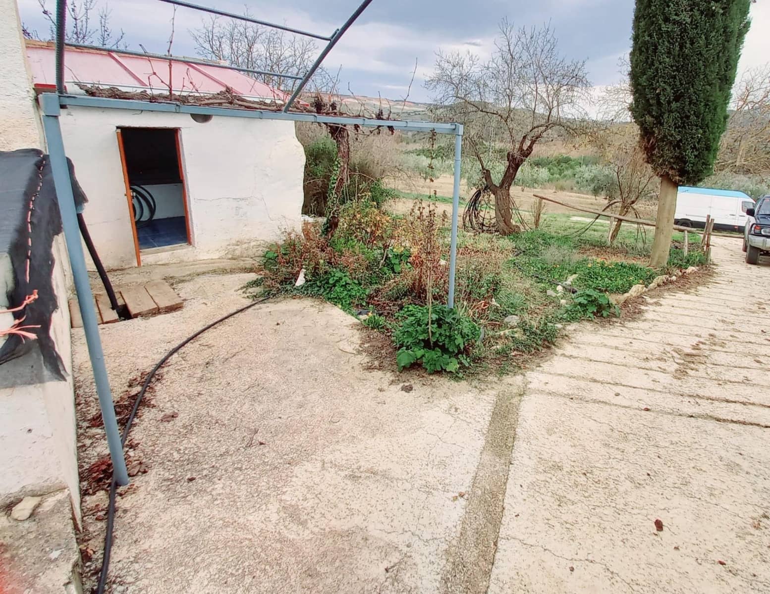 Grunde uden byggetilladelser til salg i Granada by - € 66.000 (Ref: 8090208)