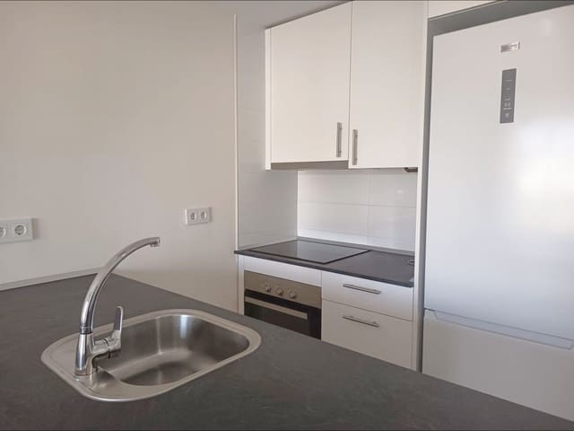 1 makuuhuone Huoneisto vuokrattavana paikassa Mijas mukana uima-altaan - 1 100 € (Ref: 8117469)