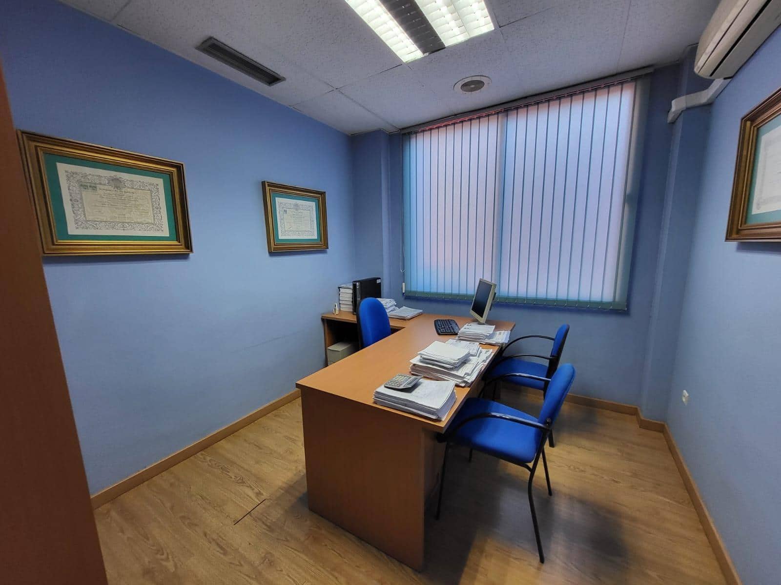 Toimisto vuokrattavana paikassa Malaga kaupunki - 2 750 € (Ref: 8142781)