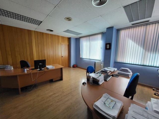 Kantoor te huur in Málaga stad - € 2.750 (Ref: 8142781)