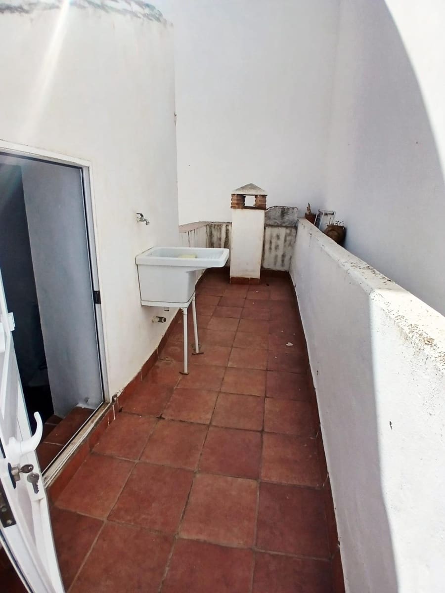 2 soveværelse Byhus til salg i Canillas de Aceituno - € 59.500 (Ref: 8242776)