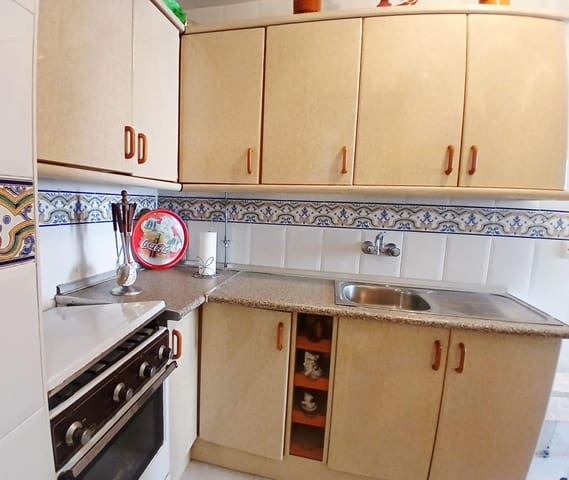 2 soverom Hus til salgs i Canillas de Aceituno - € 59 500 (Ref: 8242776)