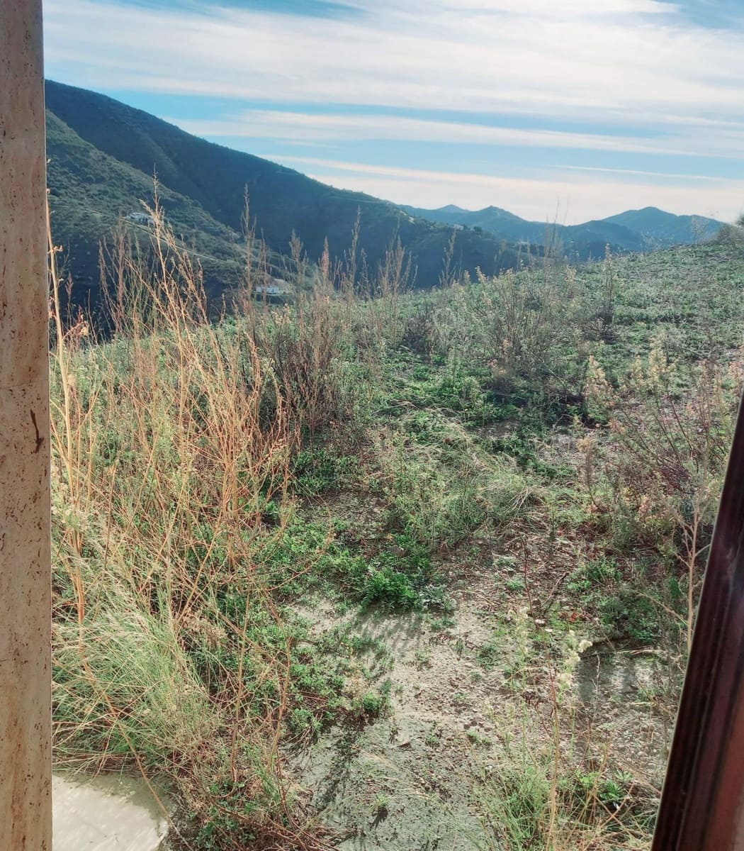 1 slaapkamer Finca/Landhuis te koop in Canillas de Aceituno met garage - € 79.500 (Ref: 8242777)