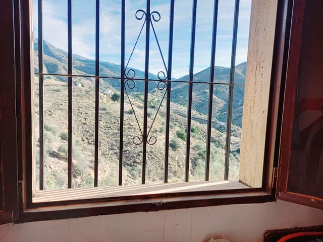 1 slaapkamer Finca/Landhuis te koop in Canillas de Aceituno met garage - € 79.500 (Ref: 8242777)