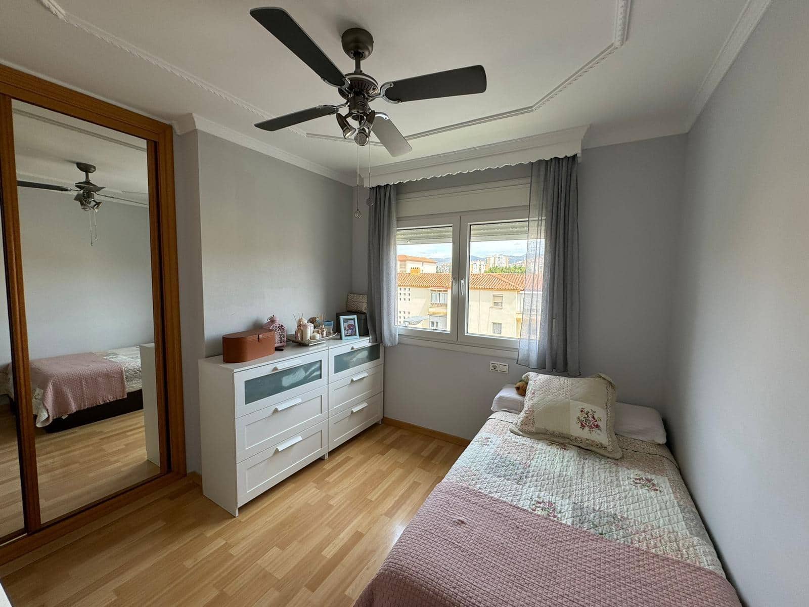 4 soveværelse Lejlighed til salg i Malaga by - € 399.900 (Ref: 8253939)