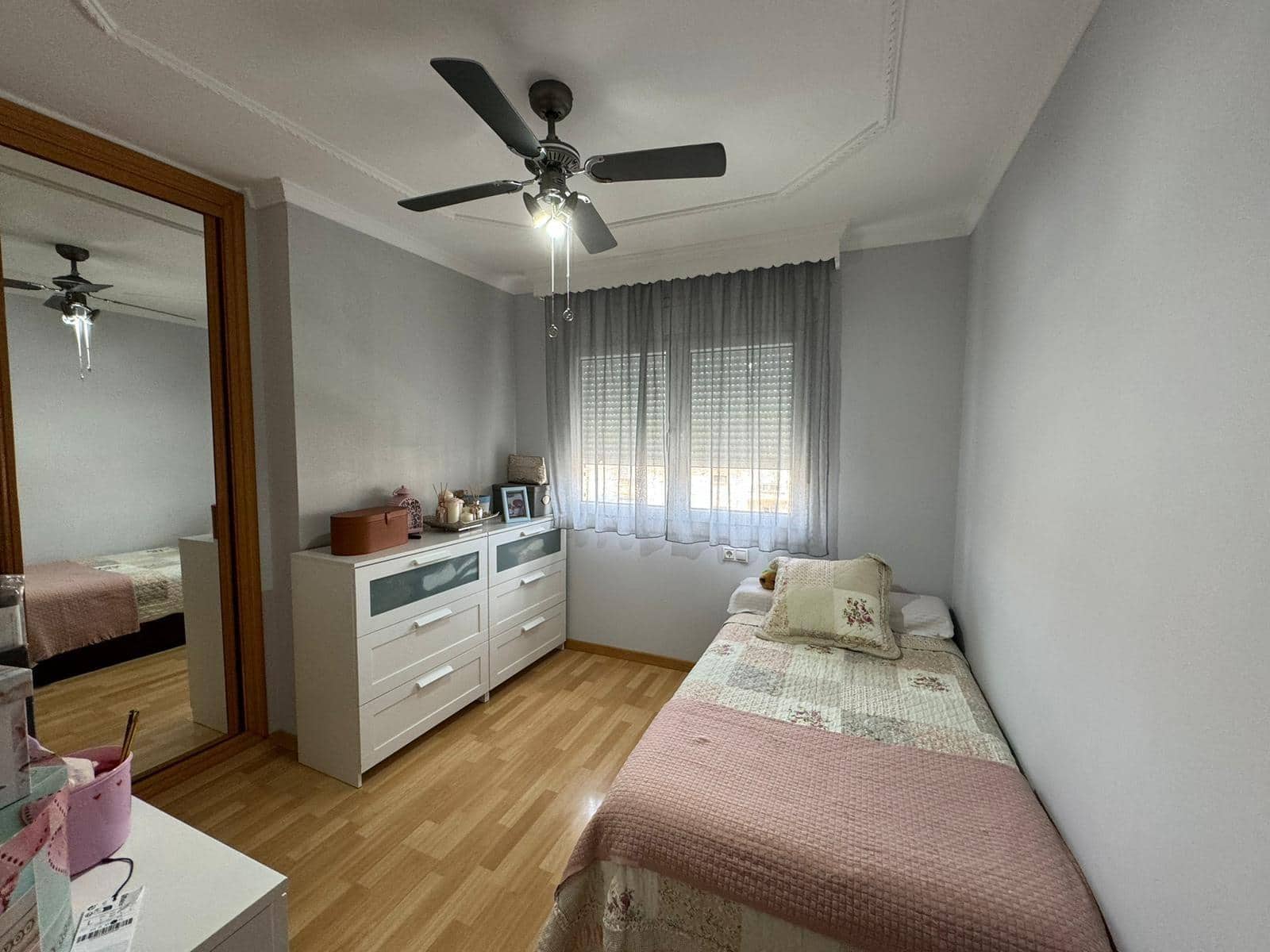 4 soveværelse Lejlighed til salg i Malaga by - € 399.900 (Ref: 8253939)