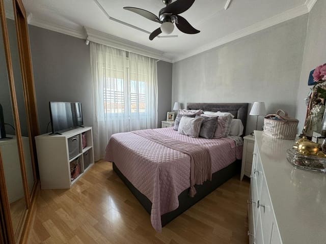 4 quarto Apartamento para venda em Arroyo de los Angeles, Málaga cidade - 399 900 € (Ref: 8253939)