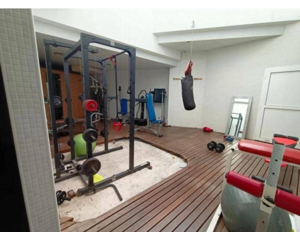 Piso de 1 habitación en Rincón de la Victoria en venta con piscina garaje - 250.000 € (Ref: 8302928)