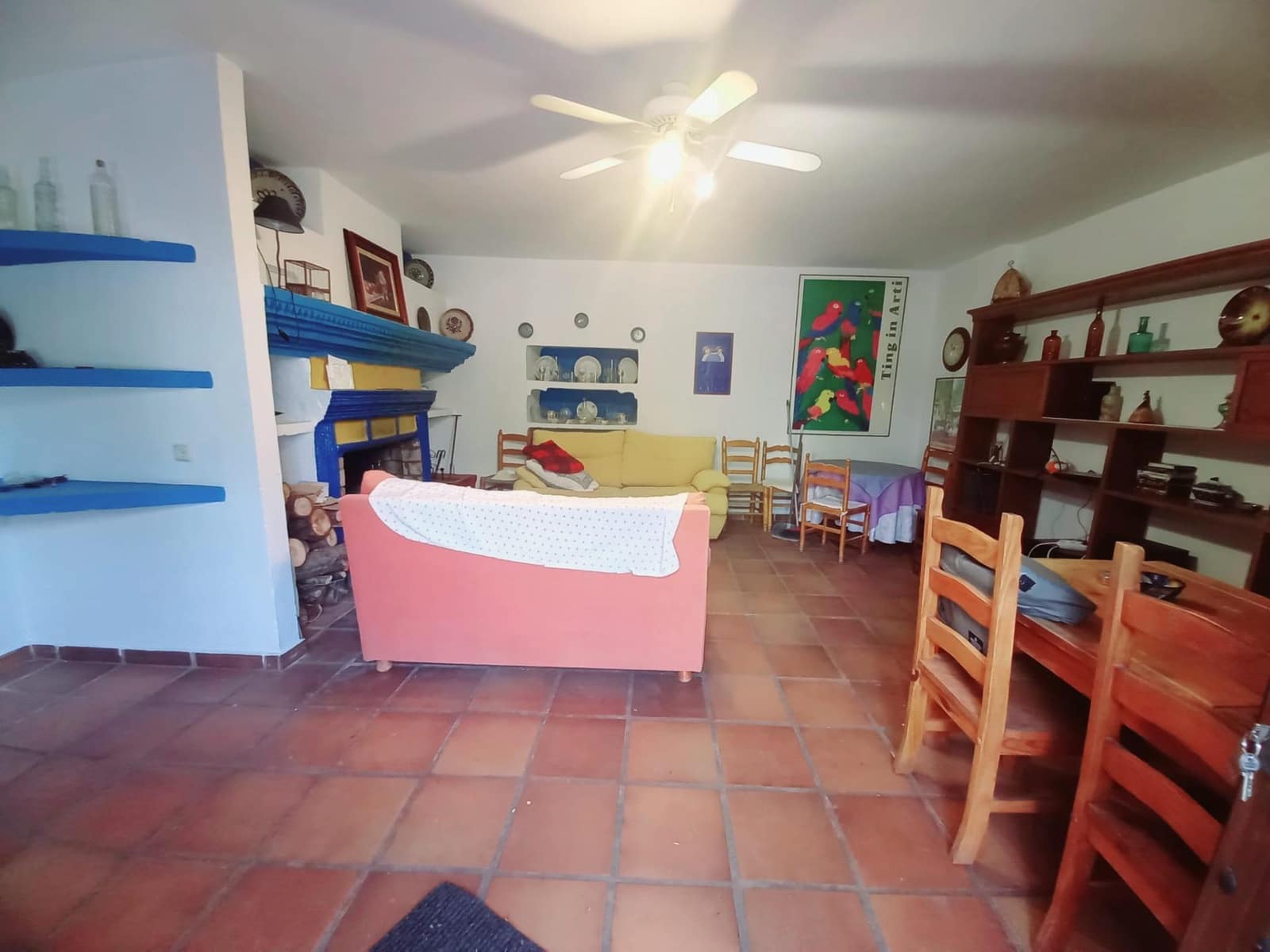 4 soveværelse Semi-Rækkehus til salg i Comares med garage - € 250.000 (Ref: 8327983)