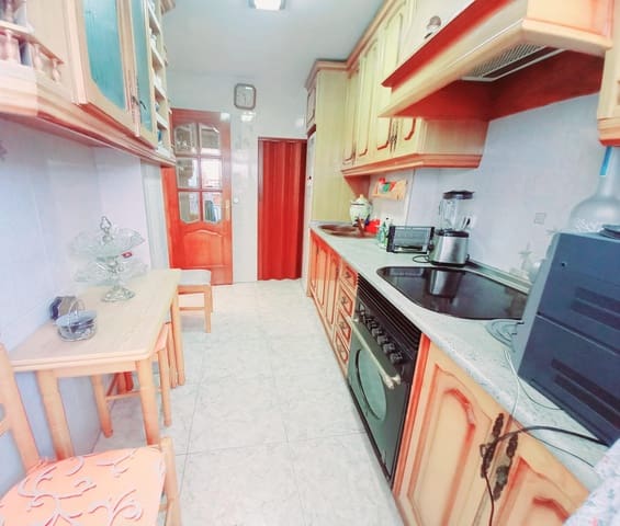 3 bedroom Flat for sale in Canillas de Aceituno - € 150,000 (Ref: 8411430)