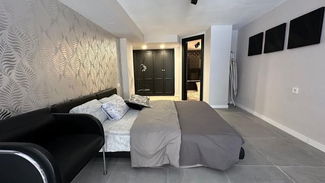 Studio til salgs i La Cala del Moral, Rincón de la Victoria - € 280 000 (Ref: 8421406)