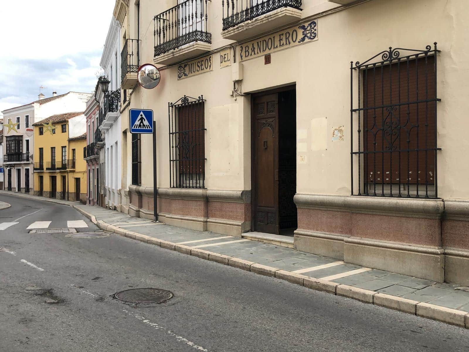 4 soveværelse Lejlighed til salg i Ronda - € 165.000 (Ref: 8460329)