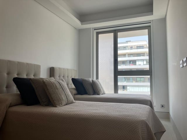 3 sypialnia Mieszkanie do wynajęcia w Carretera de Cadiz, Miasto Málaga z basenem garażem - 6 000 € (Ref: 8554548)