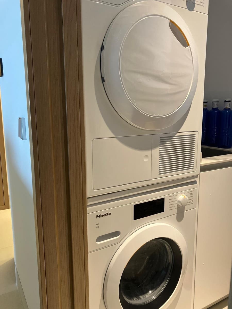 3 bedroom Flat for rent in Malaga city with pool garage - € 6,000 (Ref: 8554548)