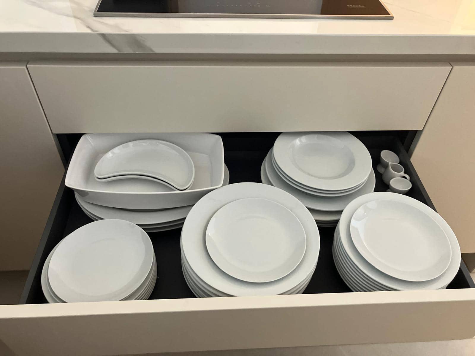 3 bedroom Flat for rent in Malaga city with pool garage - € 6,000 (Ref: 8554548)