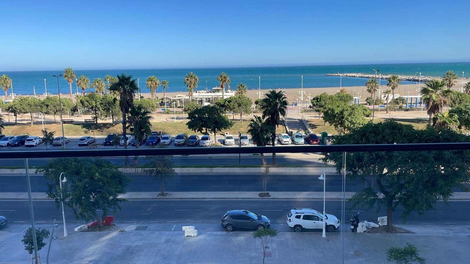 3 bedroom Flat for rent in Malaga city with pool garage - € 6,000 (Ref: 8554548)