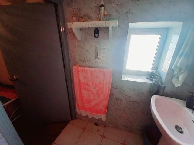 3 makuuhuone Omakotitalo myytävänä paikassa Canillas de Aceituno - 65 000 € (Ref: 8580153)