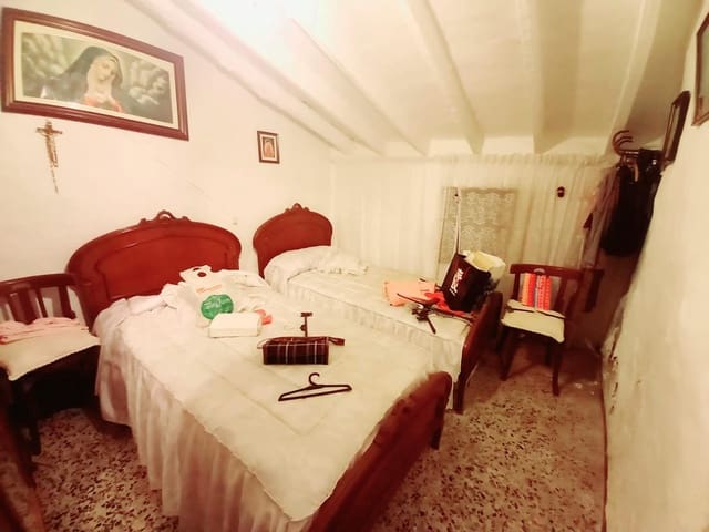 3 soveværelse Byhus til salg i Canillas de Aceituno - € 65.000 (Ref: 8580153)