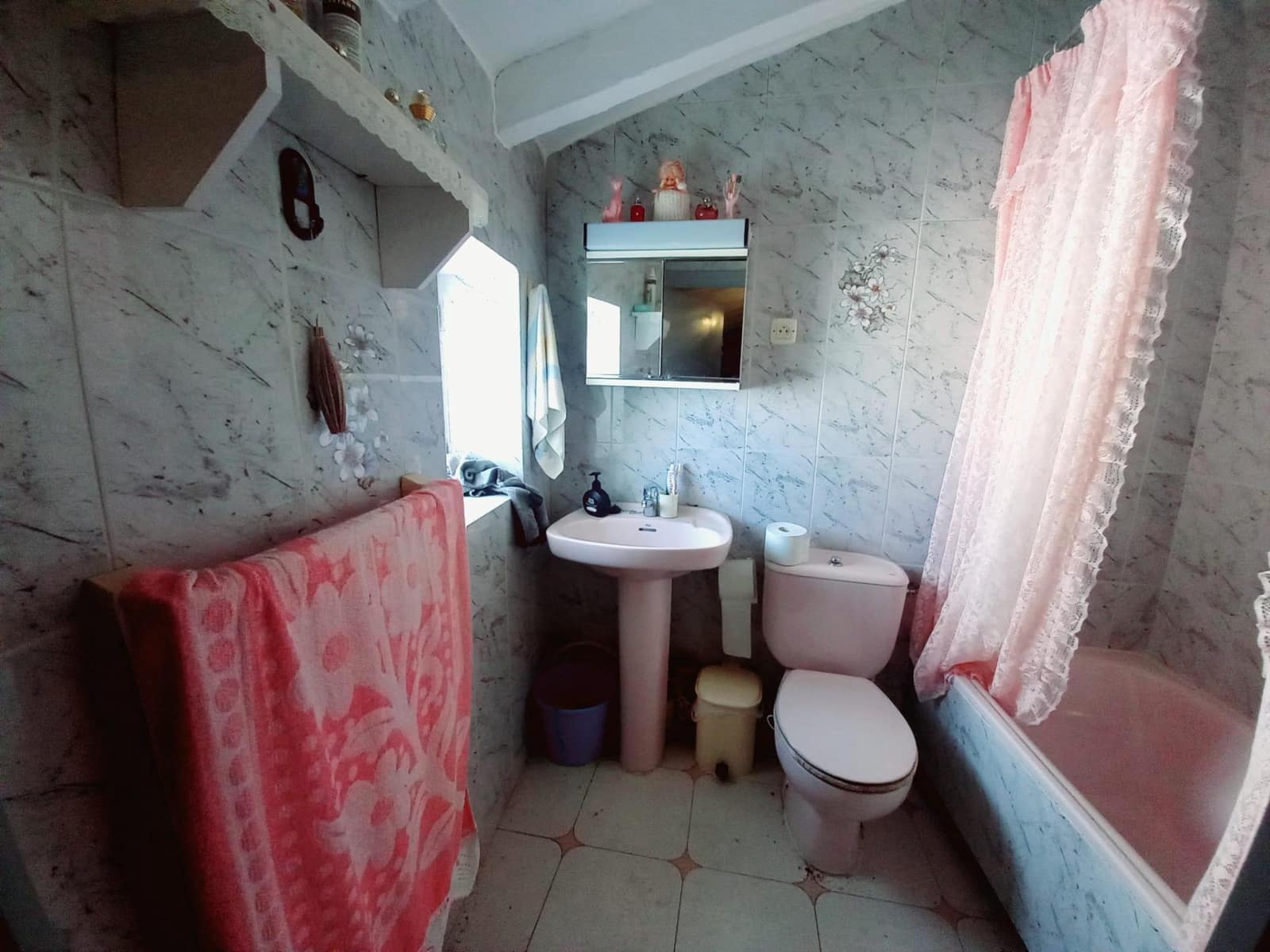 3 soverom Hus til salgs i Canillas de Aceituno - € 65 000 (Ref: 8580153)