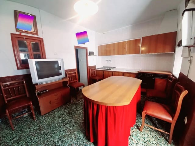 6 soverom Villa til salgs i Canillas de Aceituno - € 130 000 (Ref: 8662531)