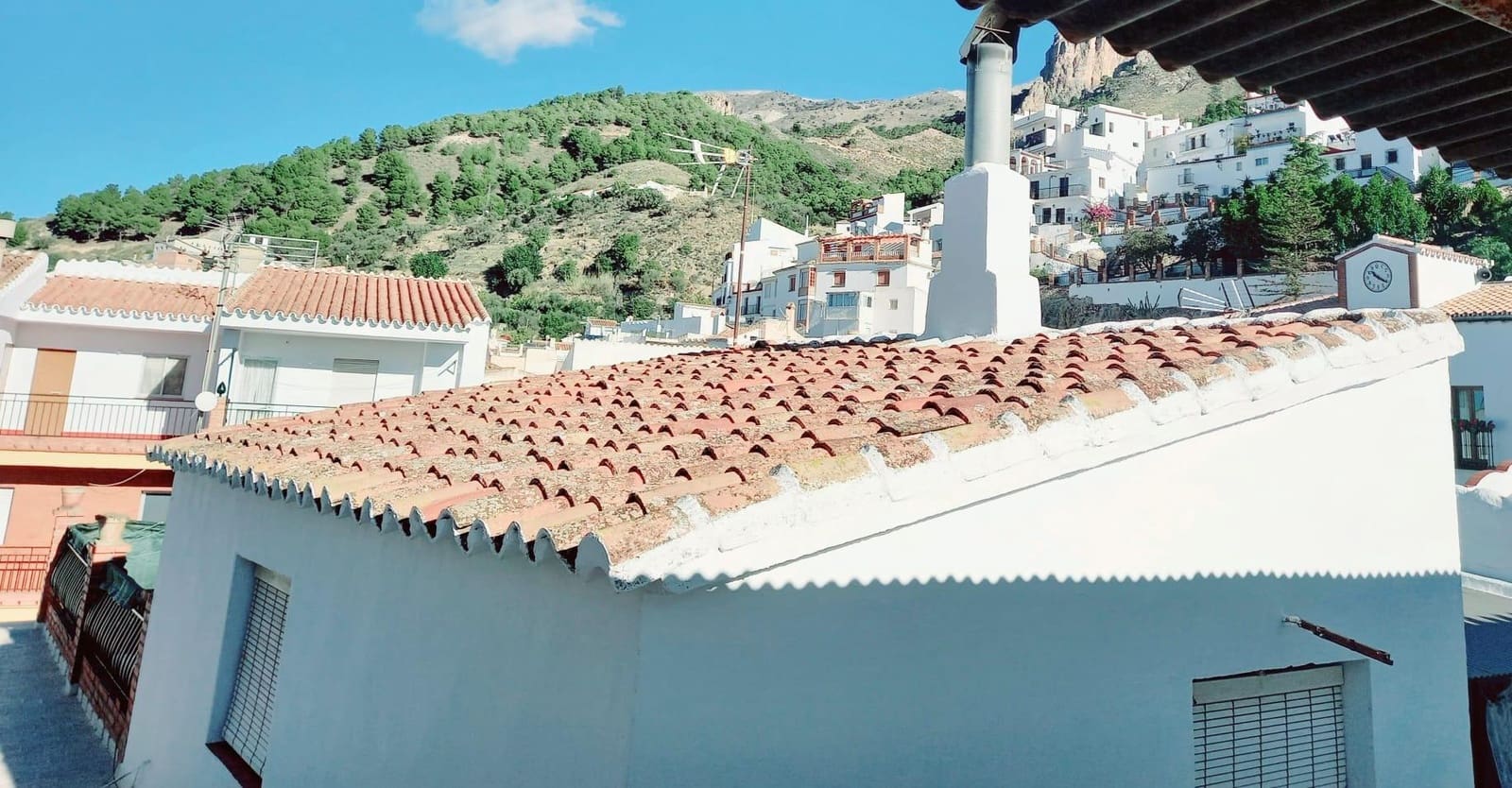 6 slaapkamer Villa te koop in Canillas de Aceituno - € 130.000 (Ref: 8662531)