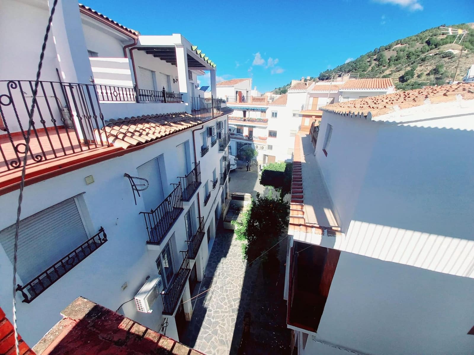 6 slaapkamer Villa te koop in Canillas de Aceituno - € 130.000 (Ref: 8662531)