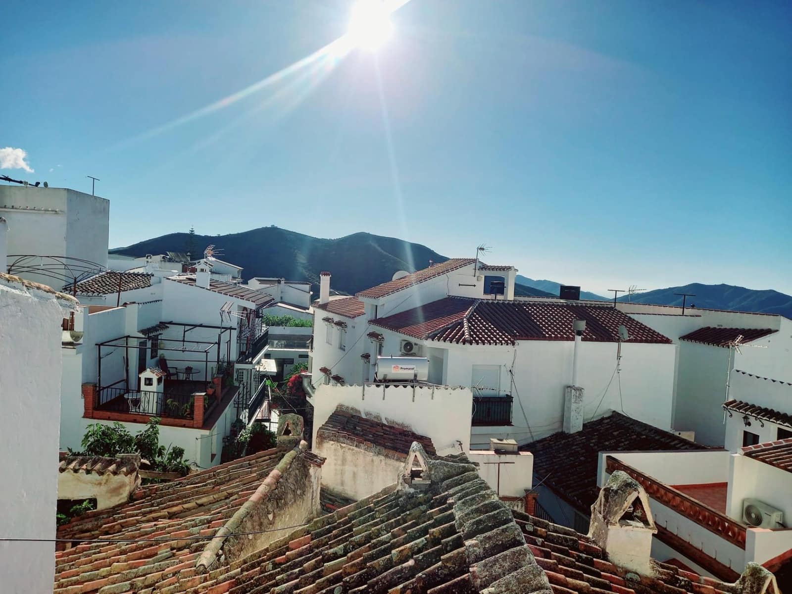 6 slaapkamer Villa te koop in Canillas de Aceituno - € 130.000 (Ref: 8662531)