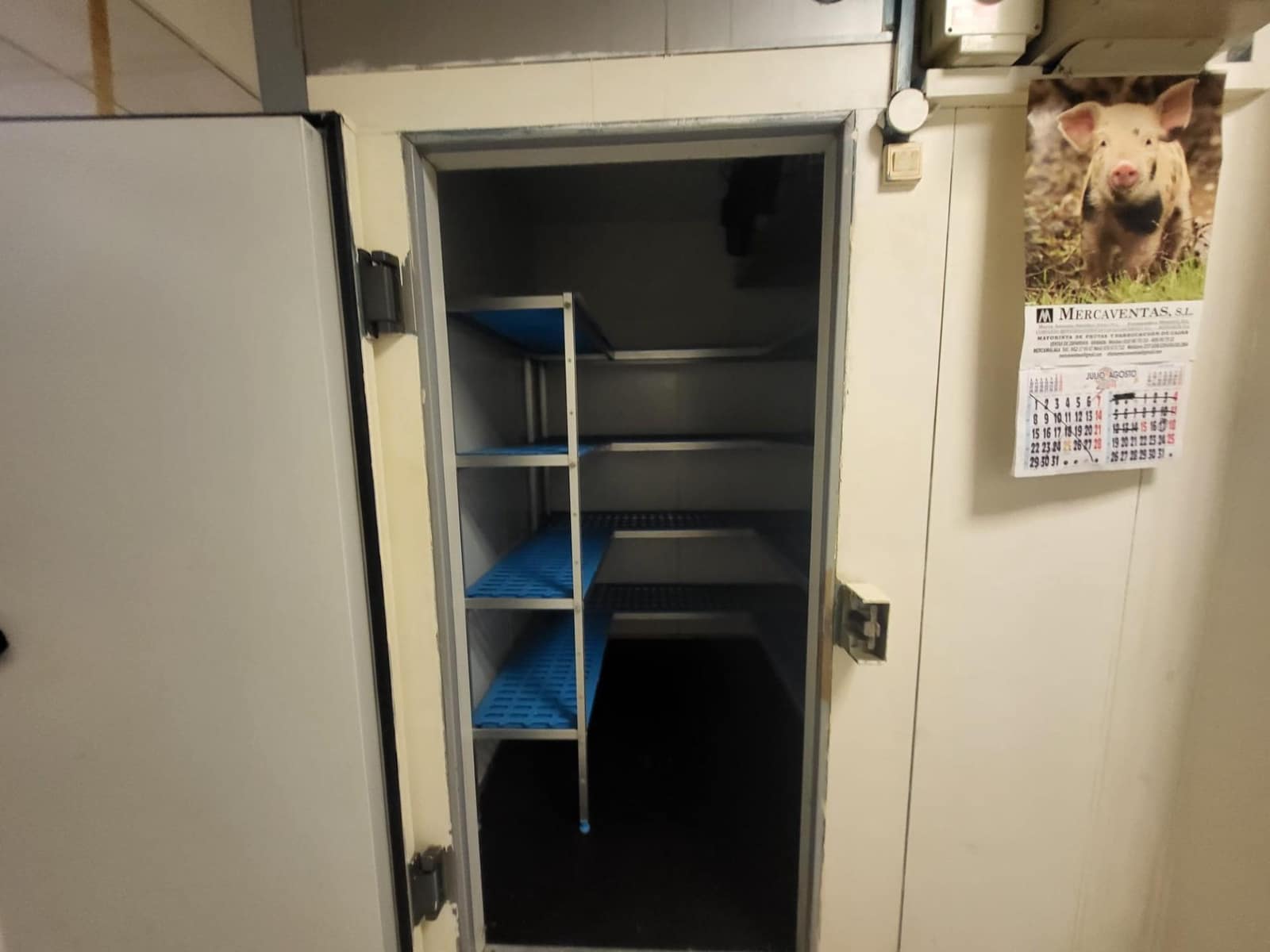 Local Commercial à louer à Malaga ville - 4 500 € (Ref: 8741867)