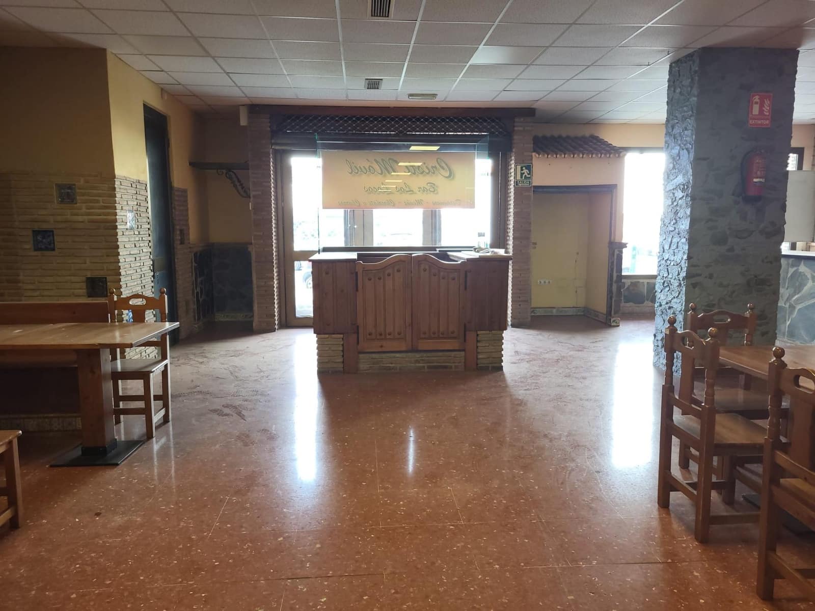 Local Commercial à louer à Malaga ville - 4 500 € (Ref: 8741867)