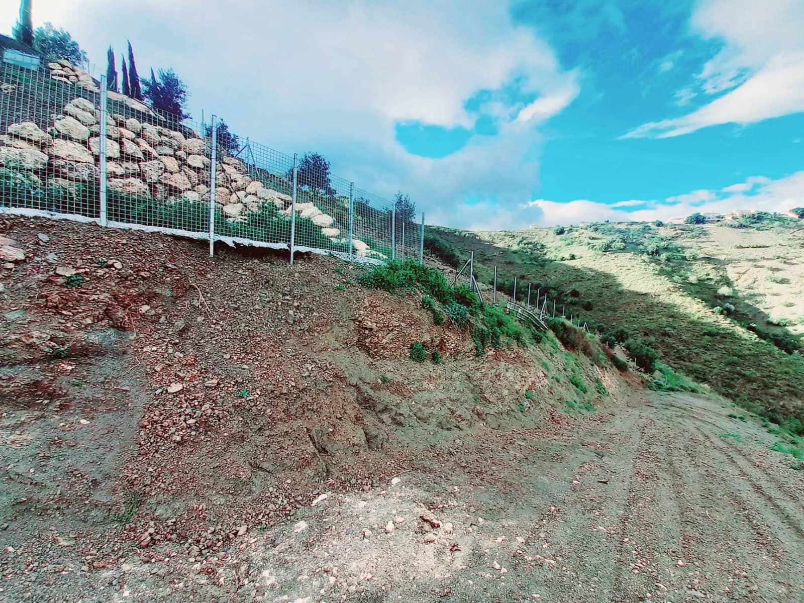 Ubebygd land til salgs i Canillas de Aceituno - € 40 000 (Ref: 8851919)