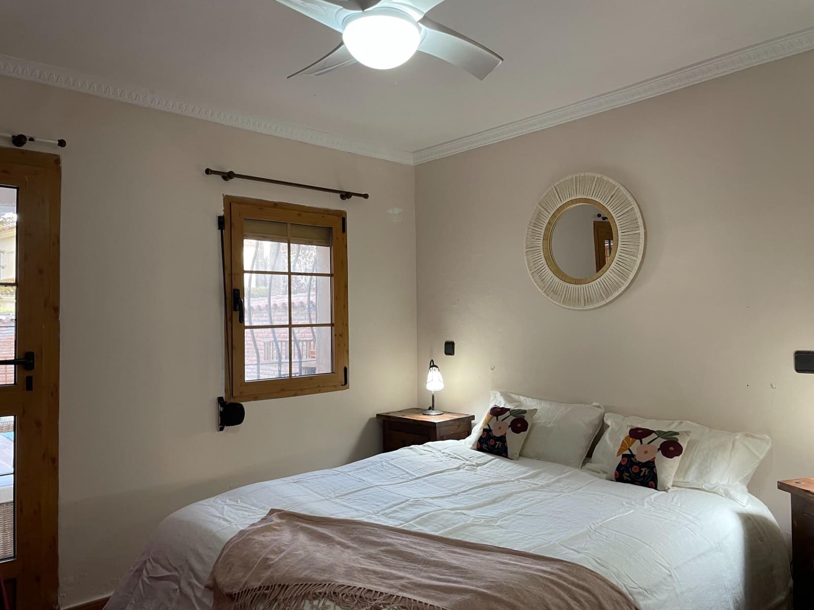 3 chambre Villa/Maison à vendre à Golden Mile avec piscine garage - 825 000 € (Ref: 8924145)