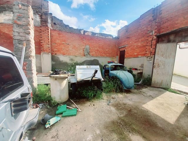 Bouwgrond te koop in Vélez-Málaga - € 85.000 (Ref: 8936968)