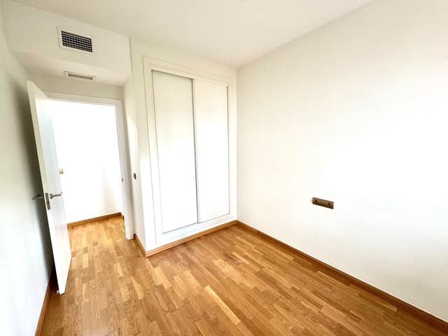 Piso de 3 habitaciones en Rincón de la Victoria en venta con piscina - 410.000 € (Ref: 8950679)