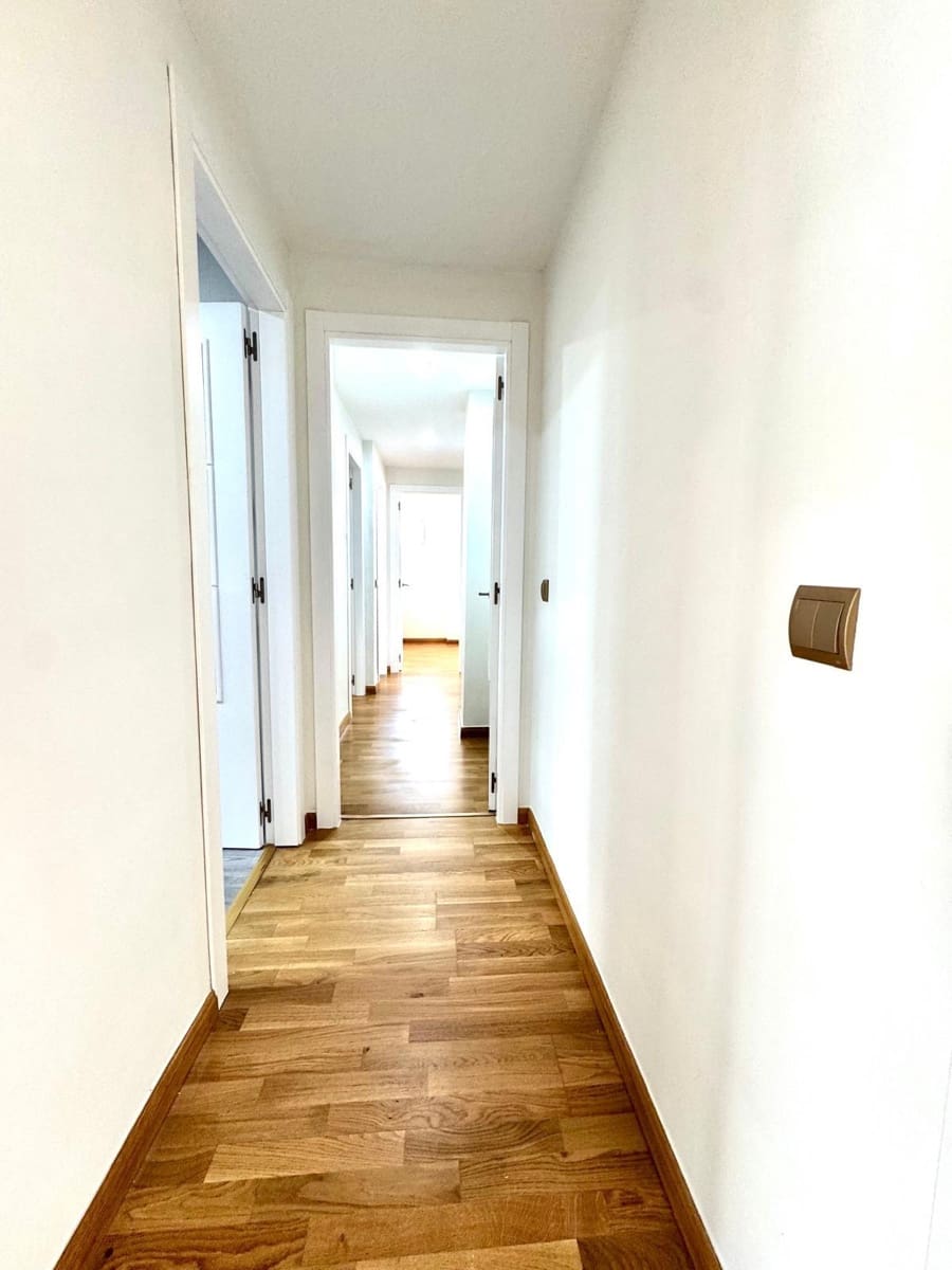 Piso de 3 habitaciones en Rincón de la Victoria en venta con piscina - 410.000 € (Ref: 8950679)