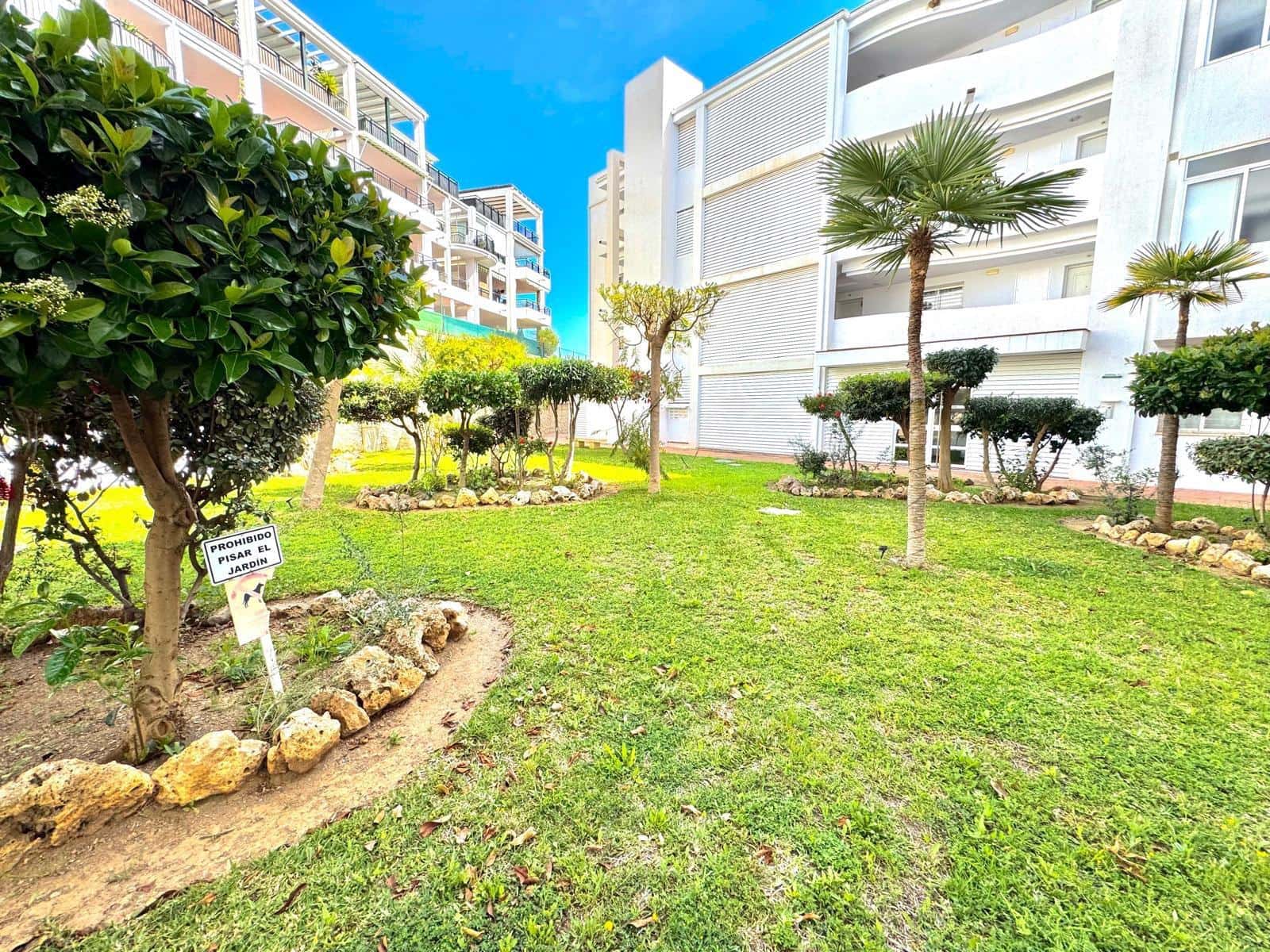 Piso de 3 habitaciones en Rincón de la Victoria en venta con piscina - 410.000 € (Ref: 8950679)