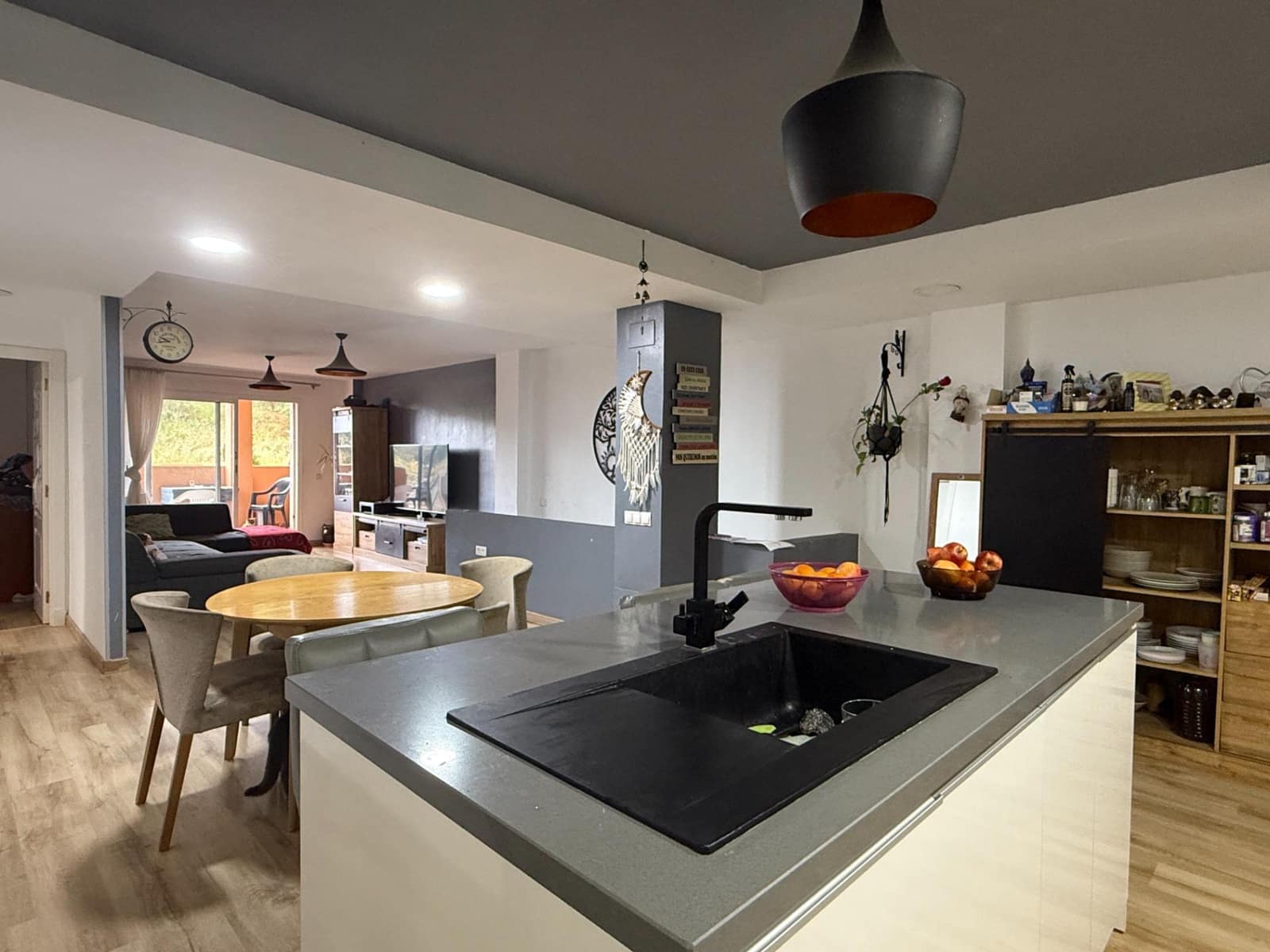 Piso de 5 habitaciones en Rincón de la Victoria en venta con piscina garaje - 420.000 € (Ref: 8976229)