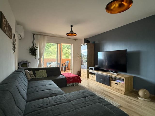 Piso de 5 habitaciones en Rincón de la Victoria en venta con piscina garaje - 420.000 € (Ref: 8976229)