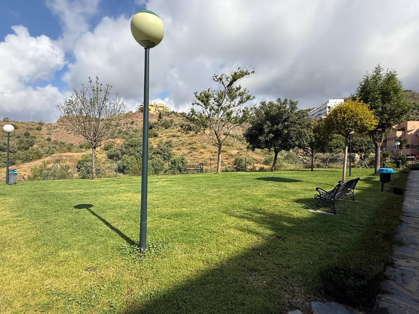 Piso de 5 habitaciones en Rincón de la Victoria en venta con piscina garaje - 420.000 € (Ref: 8976229)