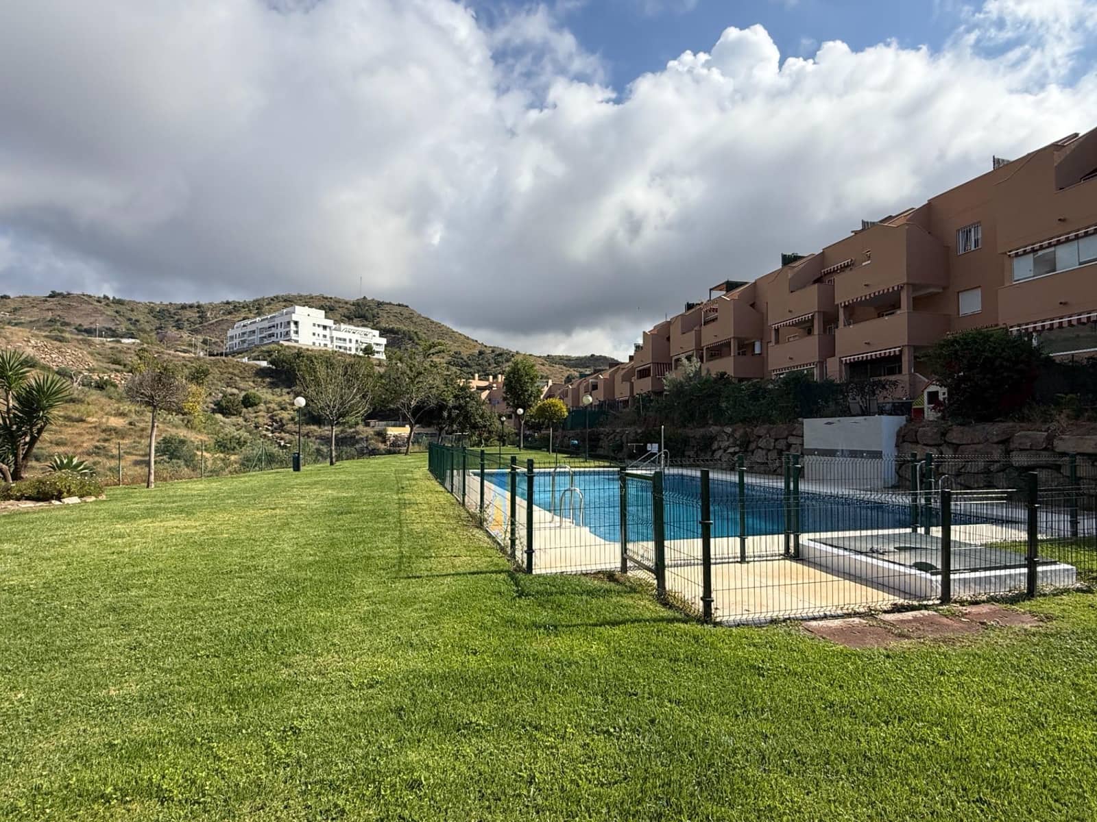 Piso de 5 habitaciones en Rincón de la Victoria en venta con piscina garaje - 420.000 € (Ref: 8976229)