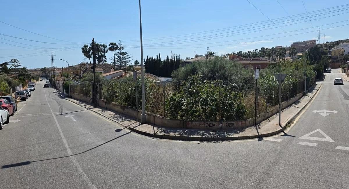 Działka budowlana na sprzedaż w Rincon de la Victoria - 390 000 € (Ref: 8992448)