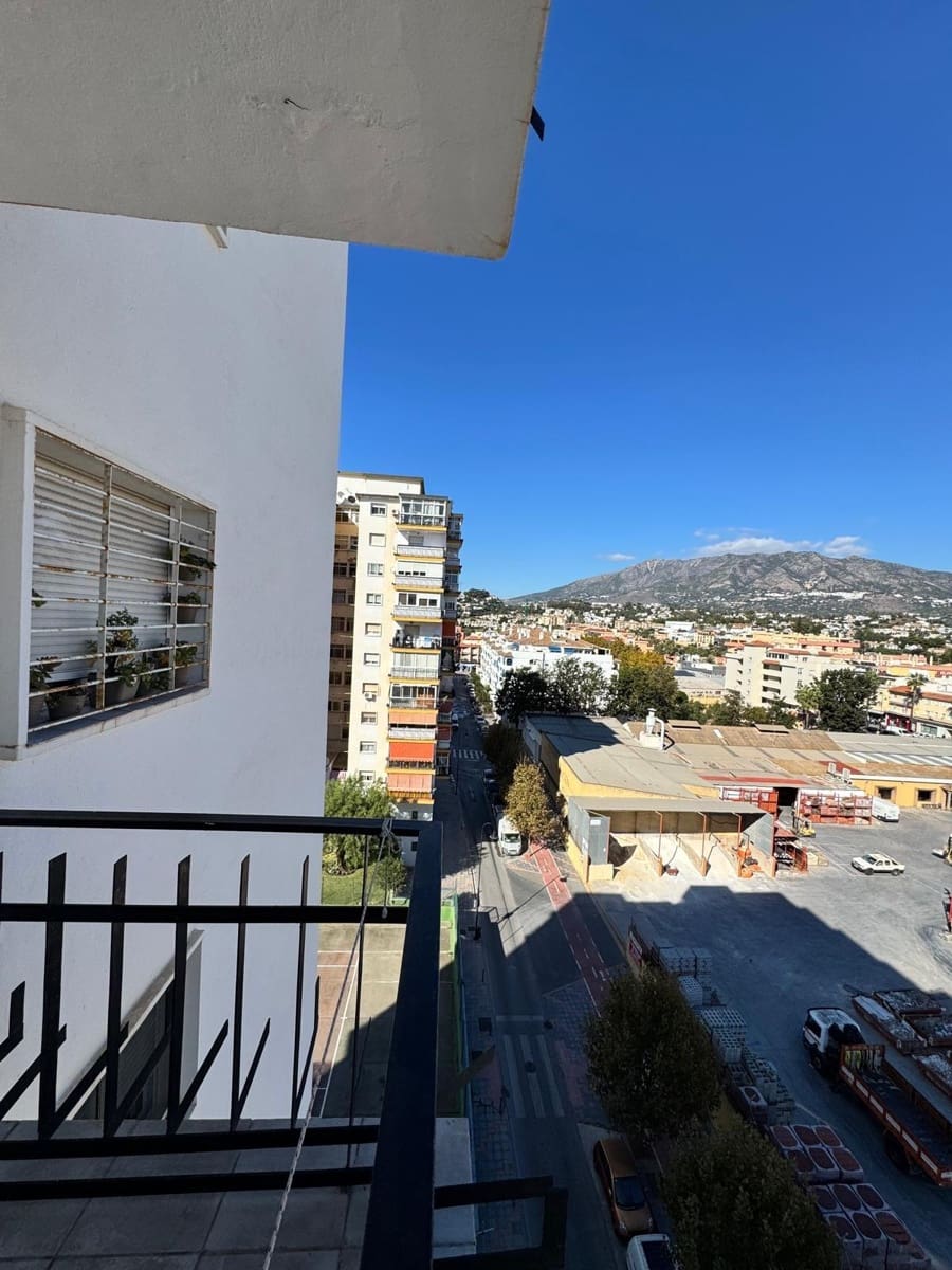 2 soveværelse Lejlighed til salg i Las Lagunas de Mijas med swimmingpool - € 225.000 (Ref: 8993821)