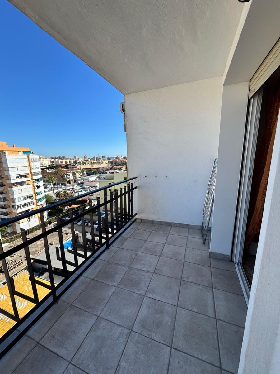 2 makuuhuone Asunto myytävänä paikassa Las Lagunas de Mijas mukana uima-altaan - 225 000 € (Ref: 8993821)