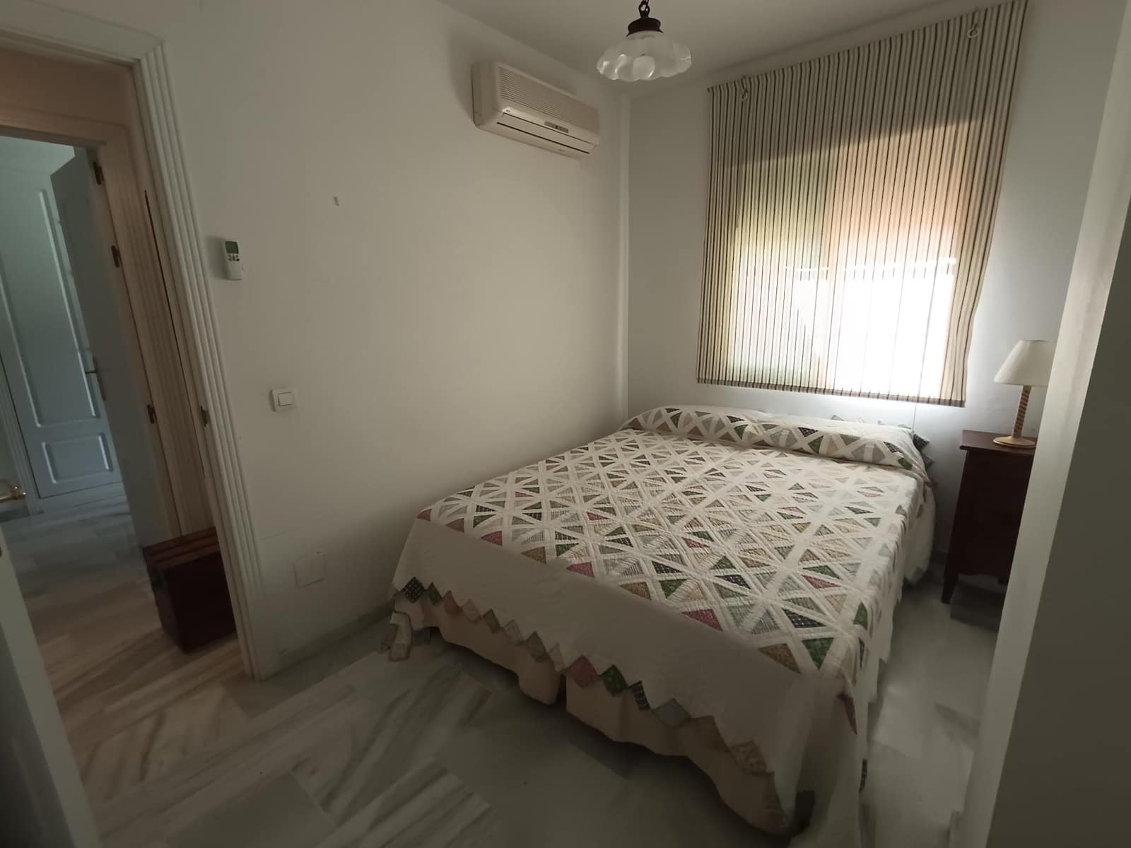 3 soverom Rekkehus til salgs i Puerto Banus med svømmebasseng garasje - € 790 000 (Ref: 9029621)