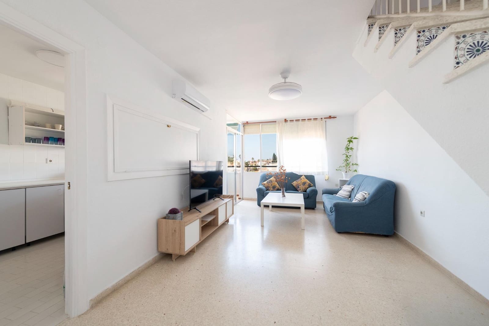 3 soveværelse Lejlighed til leje i La Cala del Moral med swimmingpool - € 1.500 (Ref: 9128305)