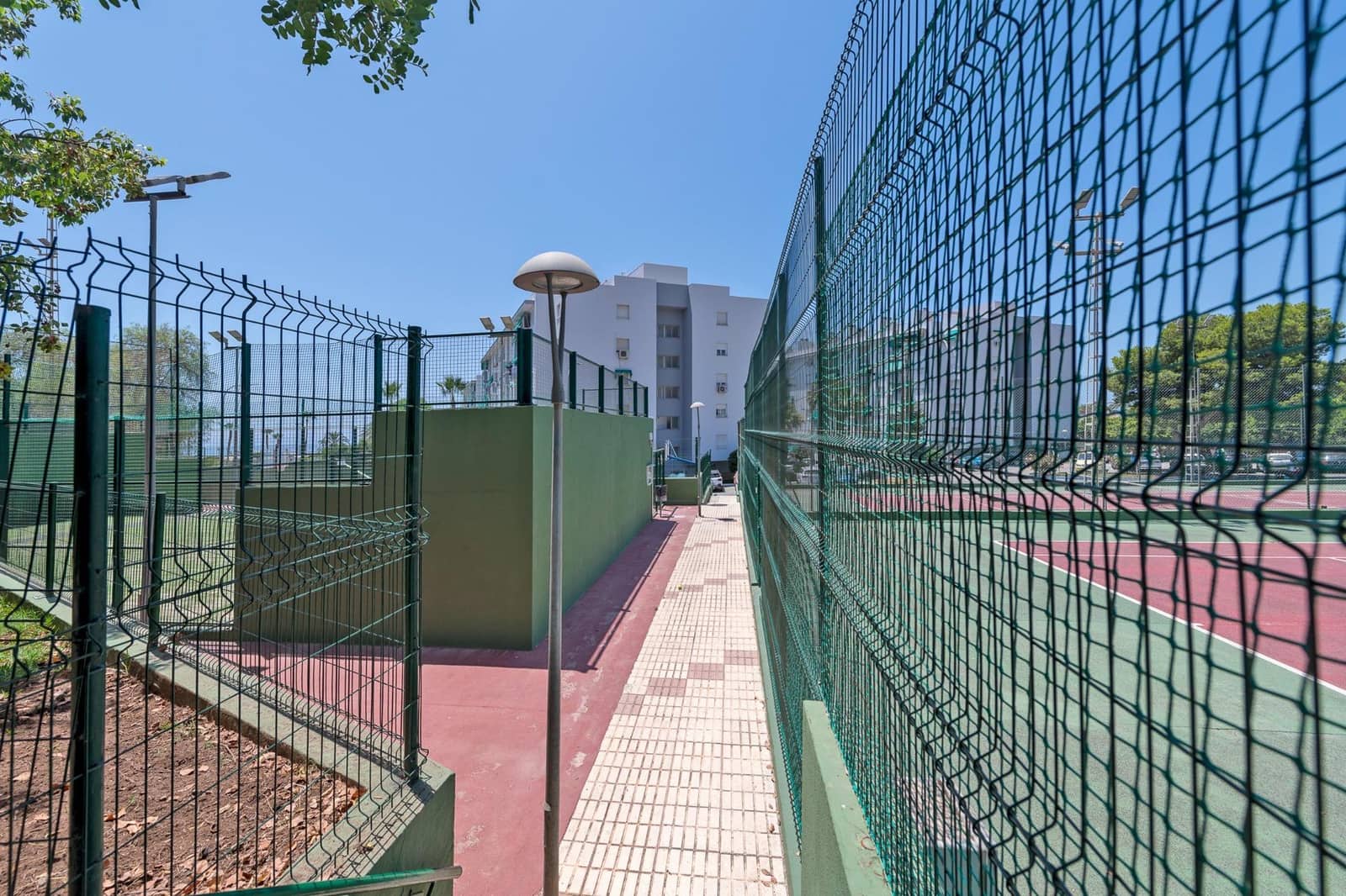 3 soveværelse Lejlighed til leje i La Cala del Moral med swimmingpool - € 1.500 (Ref: 9128305)